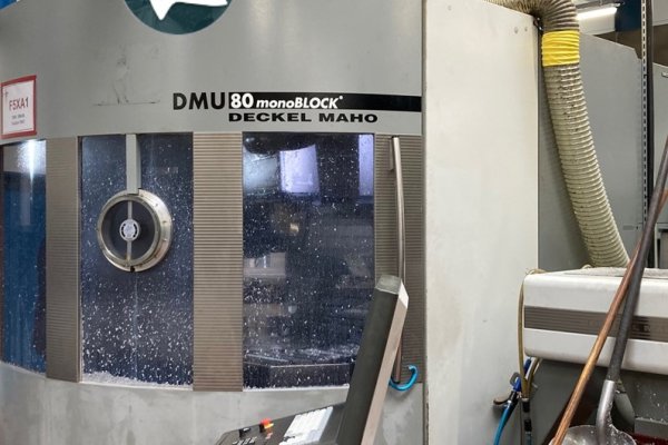 5-осьовий обробний центр з ЧПУ DMG DMU 80 MONOBLOCK