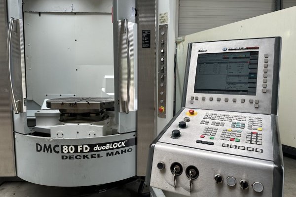 5-осевой универсальный обрабатывающий центр DMG DMC 80 FD duoBLOCK