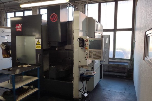 5-осевой универсальный обрабатывающий центр с ЧПУ HAAS UMC-750
