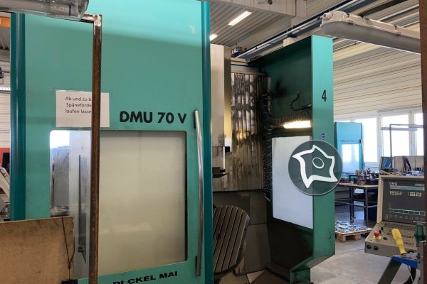 5-осевой вертикально-фрезерный станок с ЧПУ Deckel Maho DMU 70 V