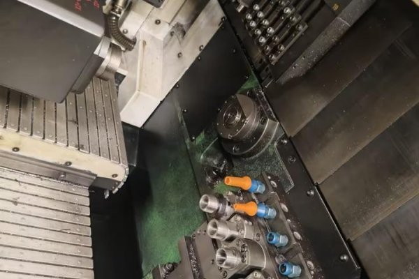 Автомат продольного точения DOOSAN Puma ST 20G