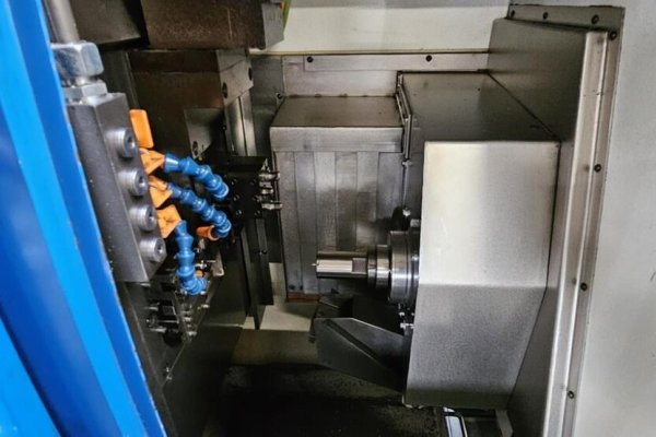 Автоматичний токарний верстат MANURHIN KMX 732 evo