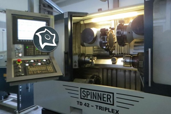 брабатывающий центр токарный с тремя револьверами SPINNER TD 42 Triplex
