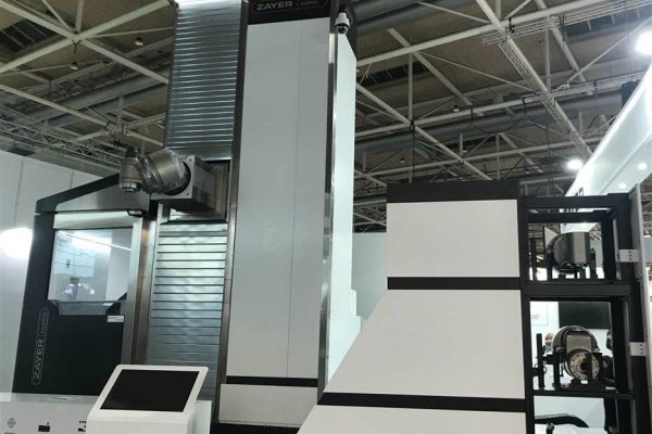 Буровий та фрезерний центр ZAYER KAIROS 16000