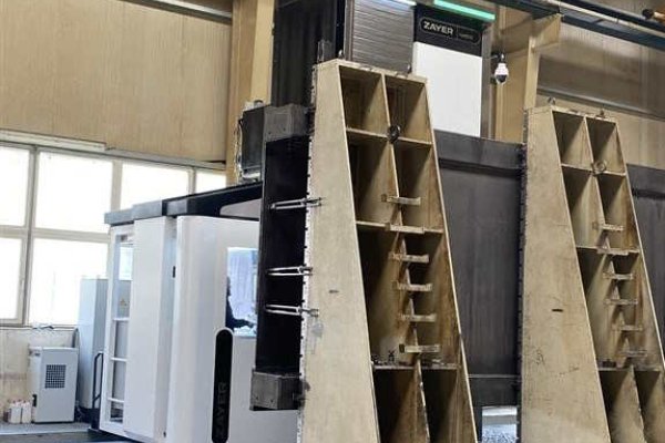 Буровий та фрезерний центр ZAYER KAIROS 16000