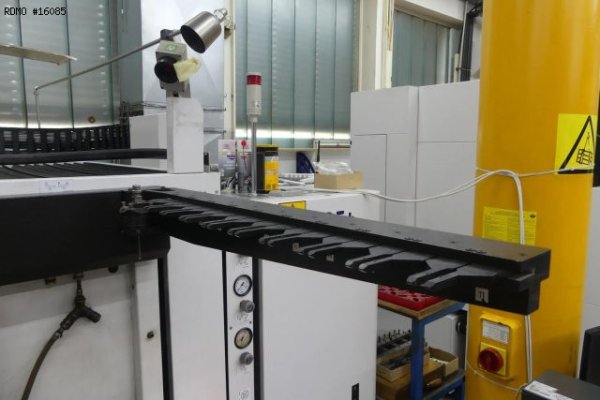 Електроерозійний прошивний верстат AGIE CHARMILLES FORM P 900 4-Осьовий