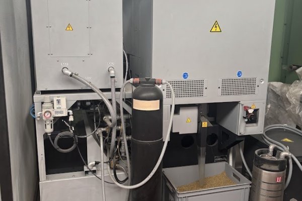 Електроерозійний верстат SODICK VL400Q