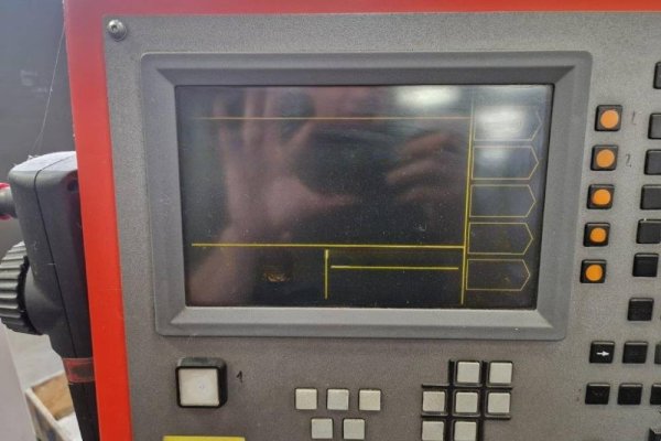 Фрезерний верстат FNG 40 CNC E