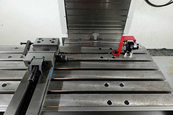 Фрезерний верстат HAAS VF3 NGC
