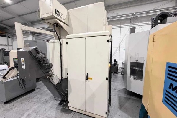 Фрезерный станок с ЧПУ DMG HEDELIUS CB 50