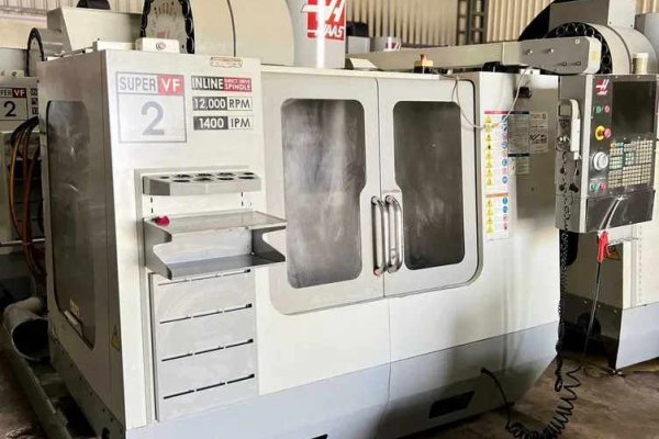 Фрезерный станок с ЧПУ Haas VF2SS