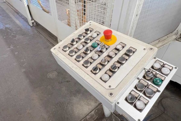 Фрезерный станок с подвижной колонной Jobs Sachman TRT314