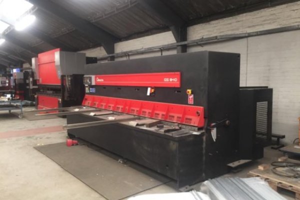 Гідравлічна гільйотина Amada GS 840