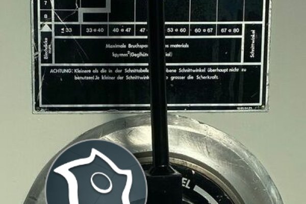 Гидравлические гильотинные ножницы ADIRA GHV 0835