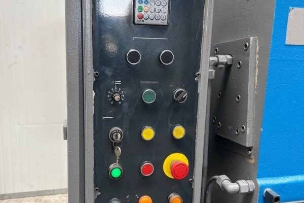 Гидравлические гильотинные ножницы Baykal HGL 3100 x 6