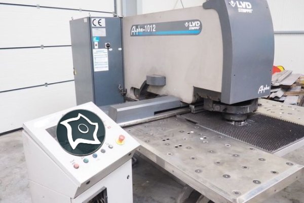 Гідравлічний пробивний верстат LVD ALPHA 1012