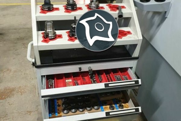 Горизонтально-фрезерний верстат з ЧПУ HAAS EC 400