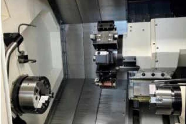 Горизонтальний токарно-фрезерний центр Hwacheon HI-TECH 230 BL YSMC