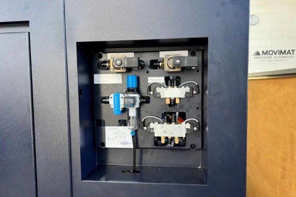 Горизонтальний токарно-фрезерний центр Hwacheon HI-TECH 230 BL YSMC