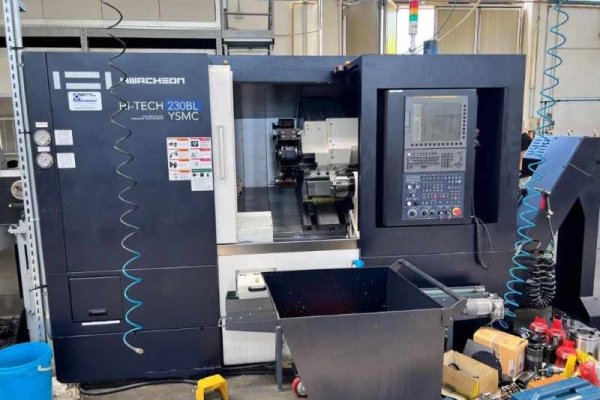 Горизонтальний токарно-фрезерний центр Hwacheon HI-TECH 230 BL YSMC