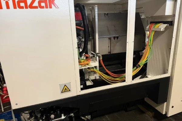 Горизонтальный токарно-фрезерный центр с ЧПУ MAZAK QT COMPACT 200MY 500 U