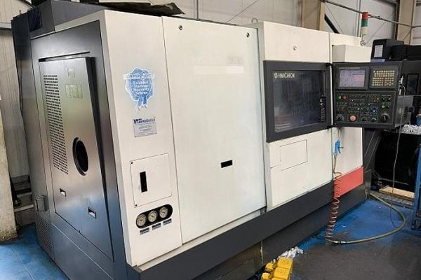 Горизонтальный токарный обрабатывающий центр с ЧПУ 2007 HWACHEON HI-TECH 300 MC