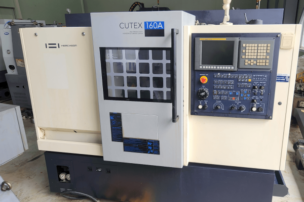 Горизонтальний токарний верстат HWACHEON - CUTEX 160 A