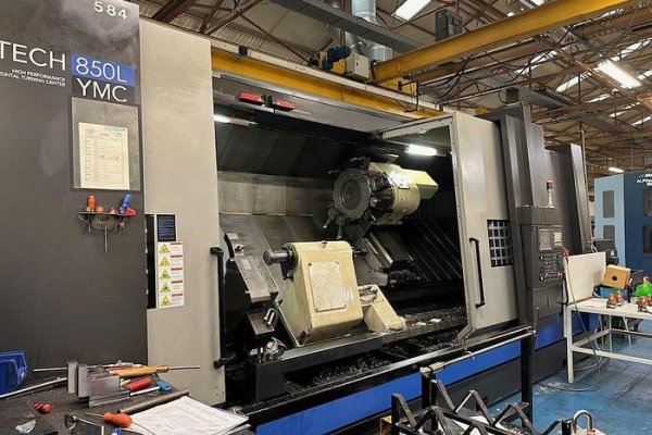 Горизонтальный токарно-фрезерный обрабатывающий центр с ЧПУ 2014 HWACHEON Hi-TECH 850L YMC