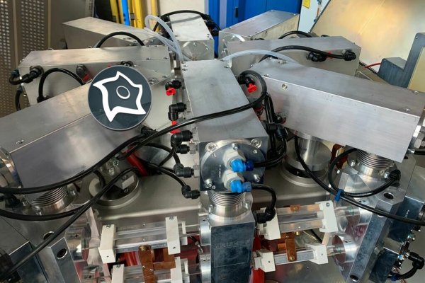 Комбінований пробивний прес із лазером TRUMPF Trumatic 600 L
