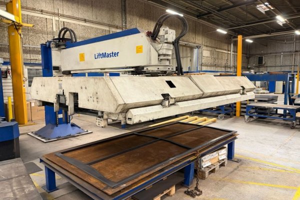 Комплекс для лазерной резки Trumpf 3050 with liftmaster laser