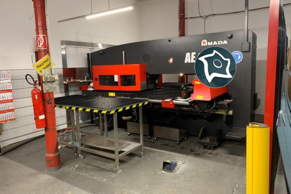 Координатно-пробивний прес з ЧПУ AMADA PROMECAM AE 255 NT