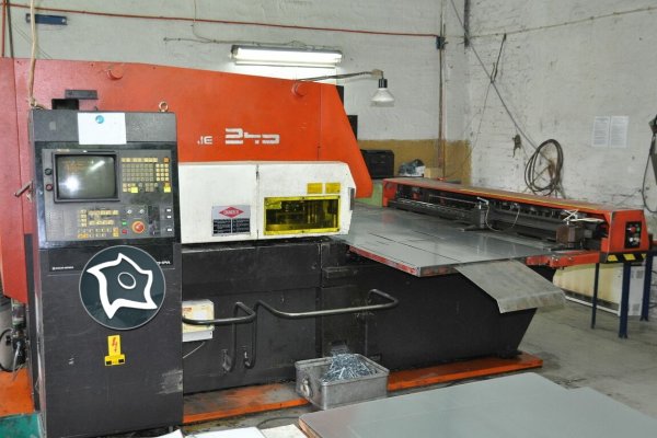 Координатно-пробивний прес з ЧПУ AMADA PROMECAM Aries 245