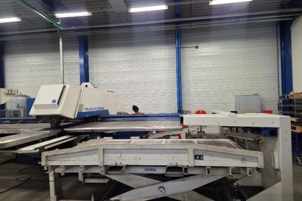Координатно-пробивной станок с ЧПУ Trumpf Trumatic 5000 R