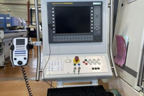 Круглошлифовальный станок с ЧПУ STUDER S 22