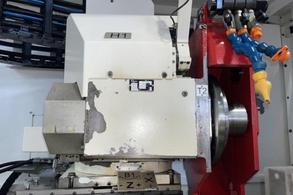 Круглошлифовальный станок с ЧПУ STUDER S 22