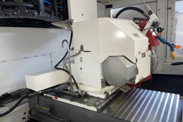 Круглошлифовальный станок с ЧПУ STUDER S 22