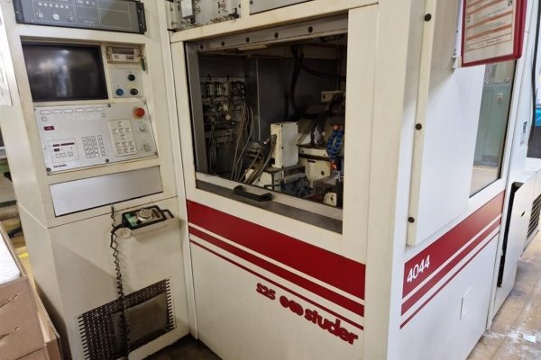 Круглошліфувальний верстат з ЧПУ STUDER S 25