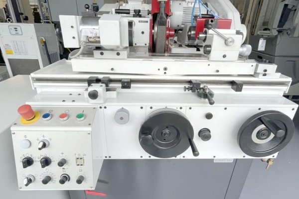 Круглошлифовальный станок STUDER S 20-12