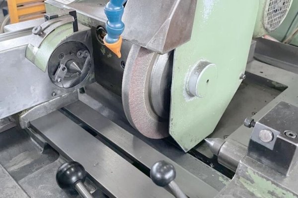 Круглошлифовальный станок STUDER S 20-OC