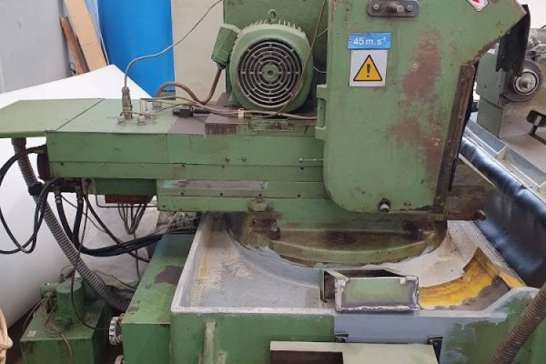 Круглошлифовальный станок TOS Hostivař  BHU 40A/1500 NC