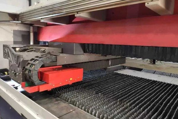 Лазер BYSTRONIC Byspeed 4020 4,4 кВт