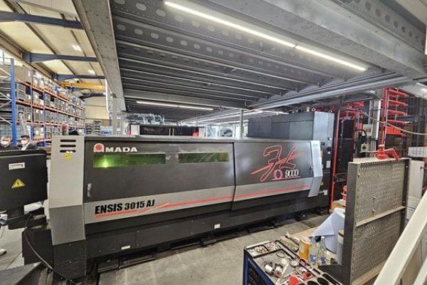 Лазерний комплекс з ЧПУ Amada Ensis 3015 AJ 9kW