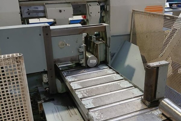 Стрічкова пилка KASTO HBA 360 AU