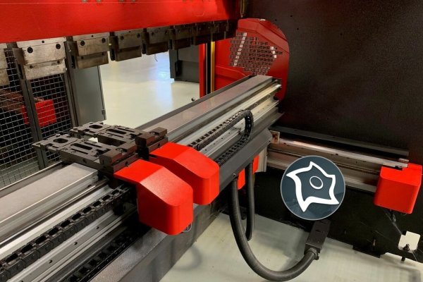 Листогибочный гидравлический пресс с ЧПУ AMADA PROMECAM HFE 100-3