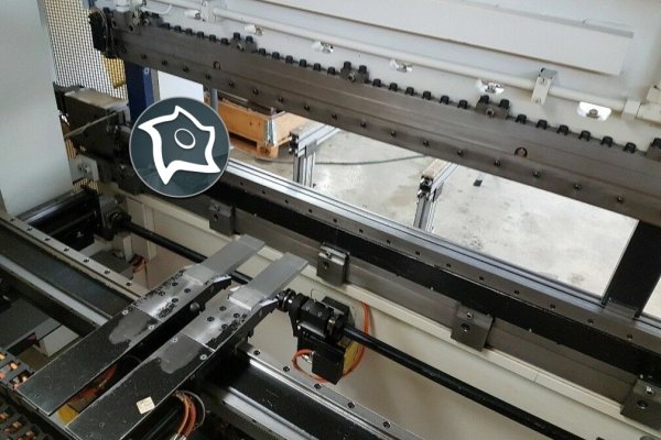 Листогибочный гидравлический пресс с ЧПУ HÄMMERLE BM 100-2000