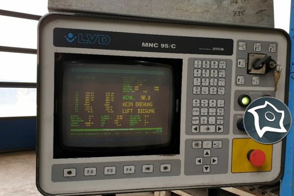 Листогибочный гидравлический пресс с ЧПУ LVD PPEB 220/50