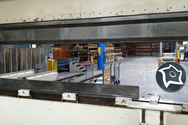 Листогибочный гидравлический пресс с ЧПУ LVD PPEB 220/50