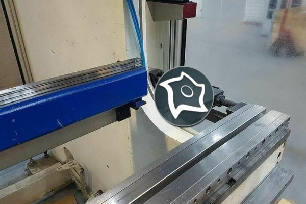 Листозгинальний гідравлічний прес з ЧПУ TRUMPF TrumaBend V 85 S