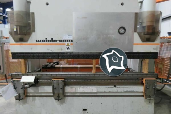 Листозгинальний гідравлічний прес з ЧПУ WEINBRENNER GP 100/3050