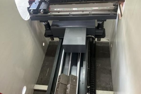 Листозгинальний прес Baykal APHS 1250x35